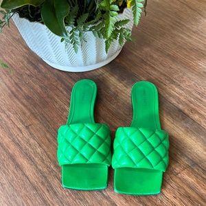 Bottega Veneta Napa Metelasse Padded Flat Sandals